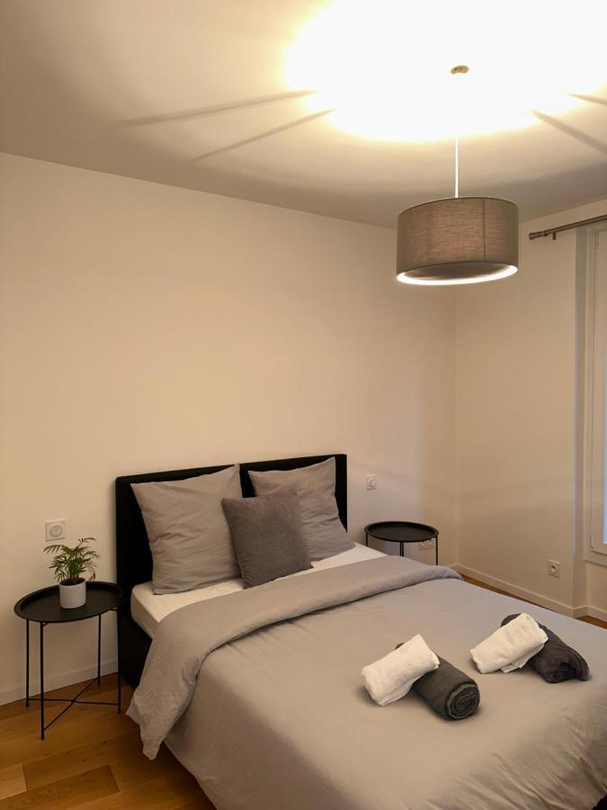 Cosy, Appartement Refait A Neuf Limite 16 Булон Биянкур Екстериор снимка